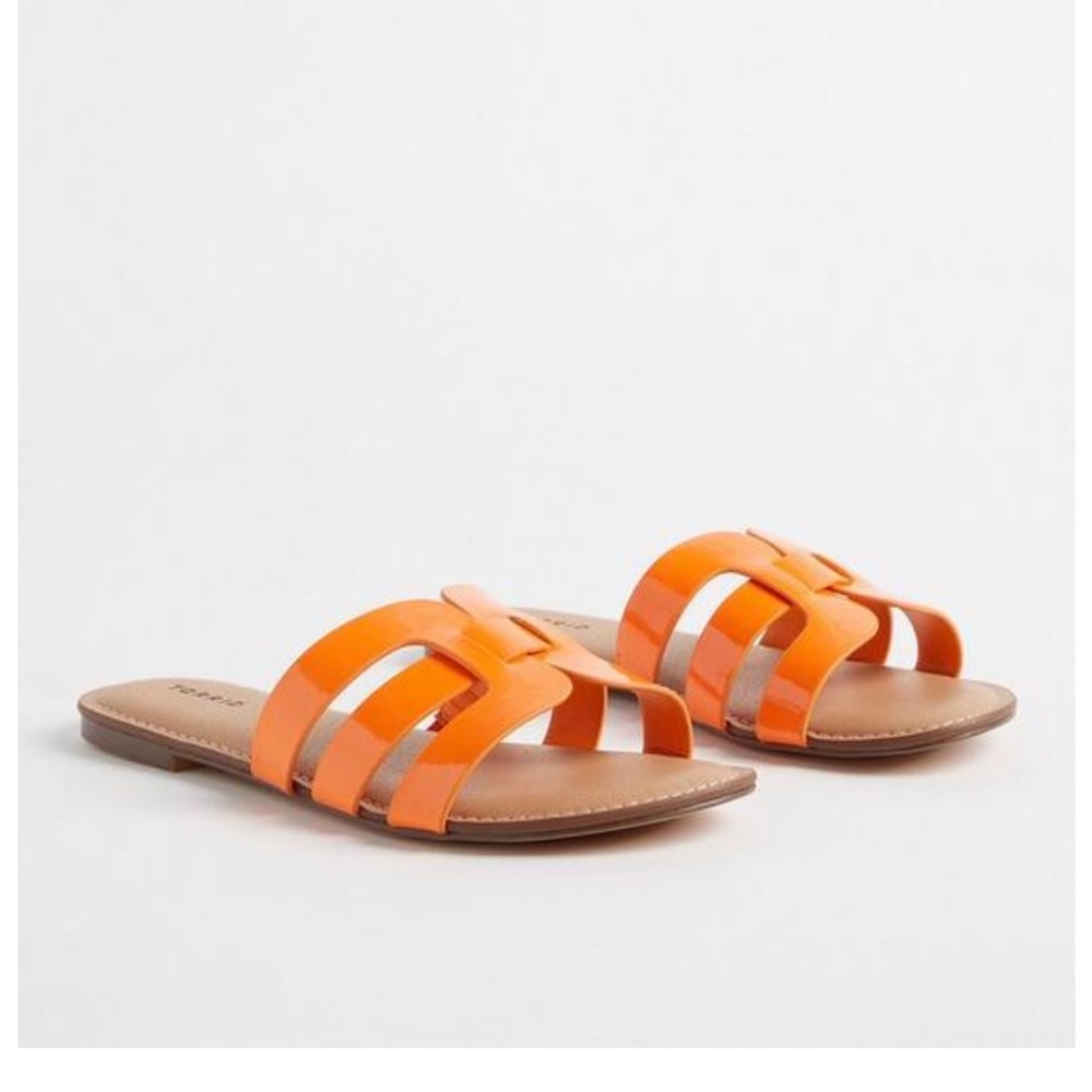 Brand new with tags medallion sandal